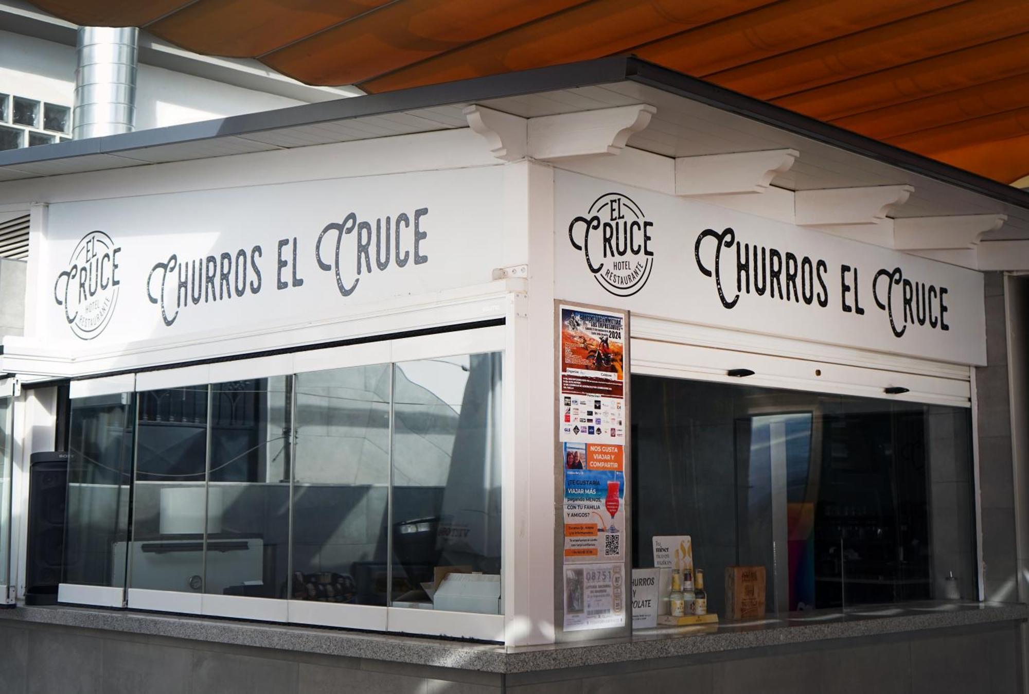 El Cruce Hotel